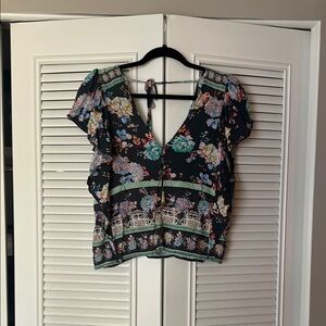 Floral Open Back O’Neill V-Neck Blouse